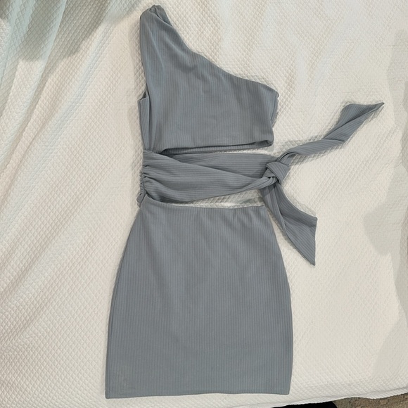 NWOT Lovers and friends Alexander dress Cool Blue Size XS - Picture 4 of 8